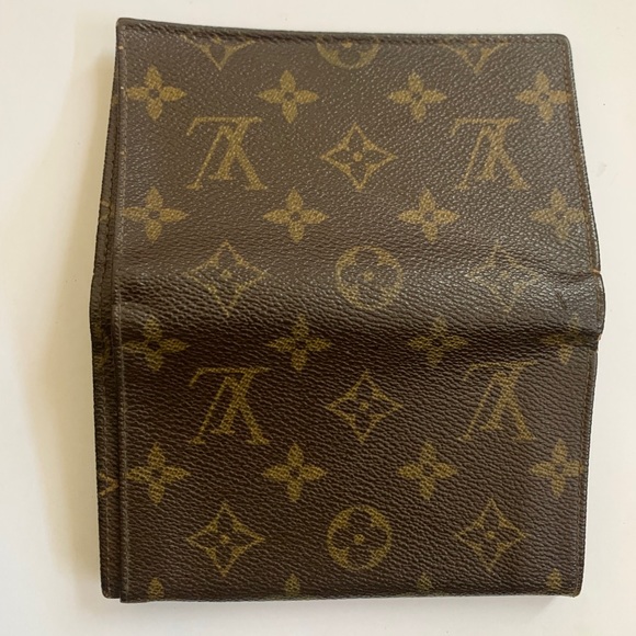 Vintage Louis Vuitton Monogram Wallet - Picture 3 of 11